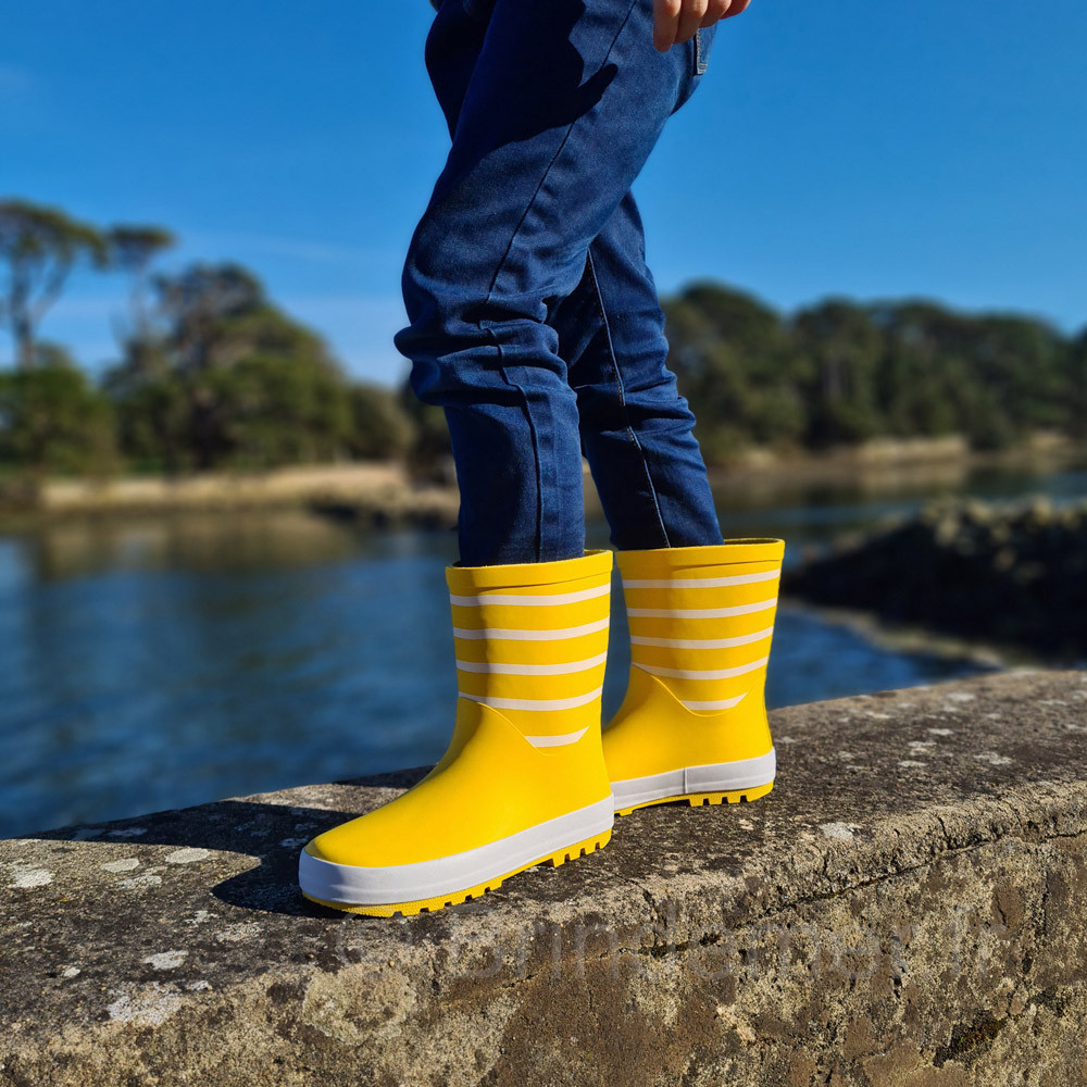 Bottes En Caoutchouc Jaunes Pour Poupée 30-34 Cm – Fermeture Velcro – Heless – Accessoire Tendance